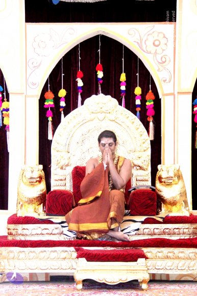 5-Nithya-Satsang_Photo_1015_IMG_1927_CMP_WM