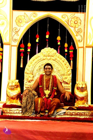 5-Nithya-Satsang_Photo_1024_IMG_2150_CMP_WM