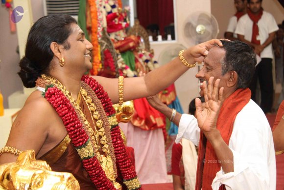 16-IA-Darshan-Day-15_Photo_1002_IMG_5444_CMP_WM