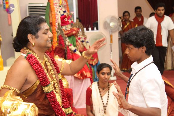 16-IA-Darshan-Day-15_Photo_1003_IMG_5445_CMP_WM