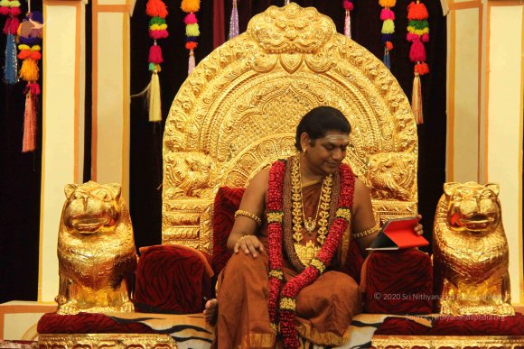 17-Navaratri-Darbar_Photo_1013_IMG_5411_CMP_WM