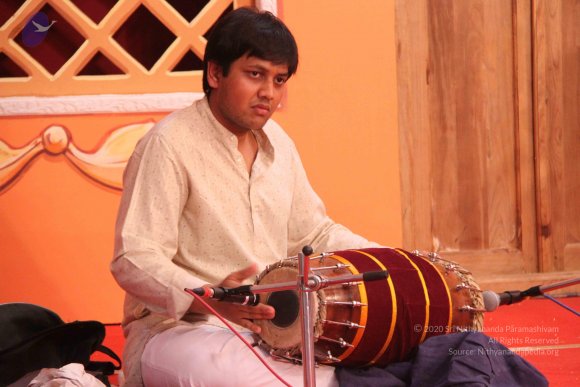 17-Navaratri-Darbar_Photo_1022_IMG_5421_CMP_WM