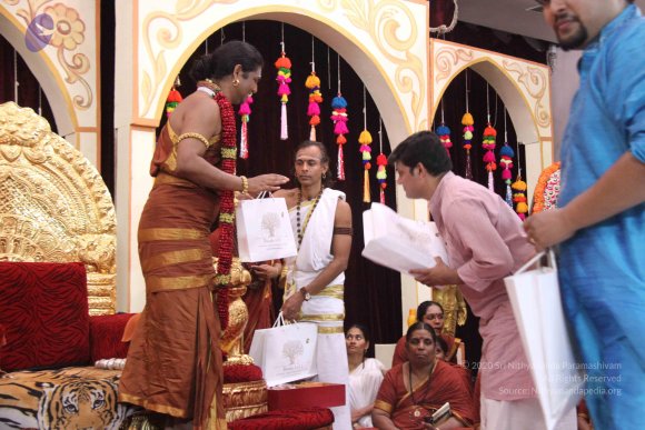 17-Navaratri-Darbar_Photo_1032_IMG_5431_CMP_WM