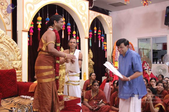 17-Navaratri-Darbar_Photo_1039_IMG_5438_CMP_WM