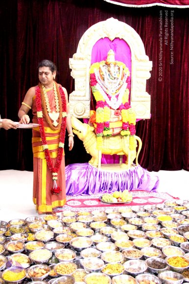 2-Satsang_Photo_1025_IMG_9875_CMP_WM