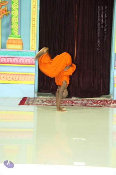 4-Yoga_Photo_1034_IMG_0276_CMP_WM