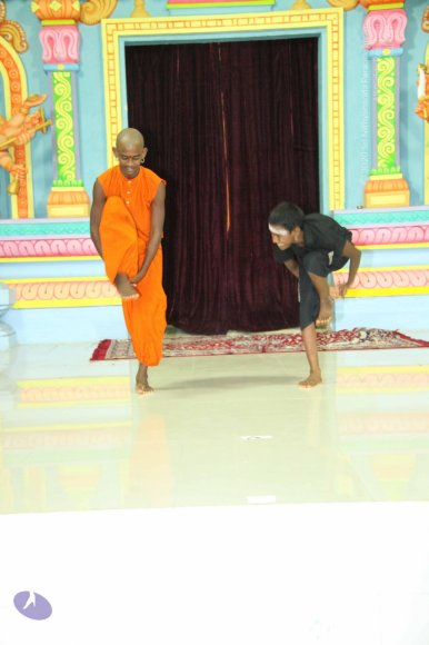 4-Yoga_Photo_1041_IMG_0290_CMP_WM