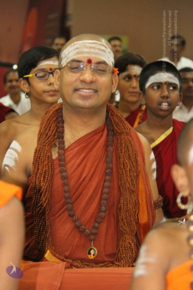 1-Paduka-Puja_Photo_1007_IMG_7859_CMP_WM