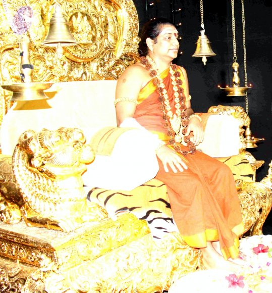 2-Pratyaksha-Pada-Puja_Photo_1013_IMG_0603_CMP_WM