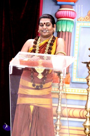3-Nithya-Satsang_Photo_1002_IMG_0625_CMP_WM