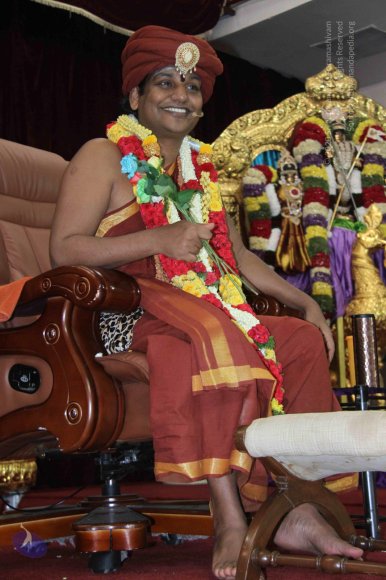 2-Pada-Puja-and-Kalpataru-Darshan_Photo_1000_IMG_0001_CMP_WM