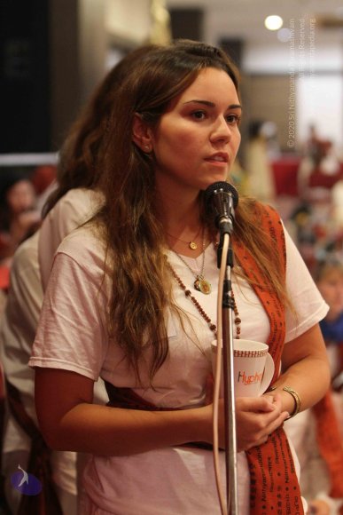 2-Satsang-IA-Sessions_Photo_1010_IMC226~1