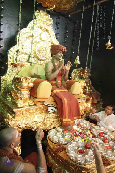 01-PADA-PUJA_Photo_1007_IMG_8962_CMP_WM