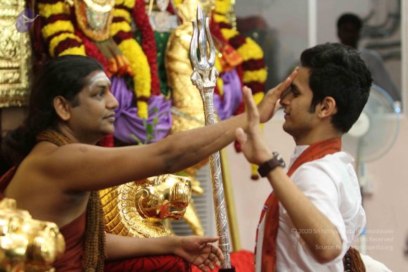 03-DARSHAN_Photo_1002_IMG_0928_CMP_WM