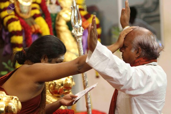 03-DARSHAN_Photo_1012_IMG_0950_CMP_WM