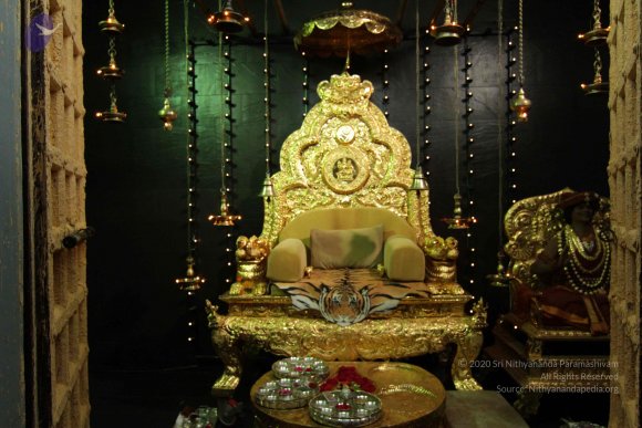 01-PADA-PUJA_Photo_1003_IMG_0147_CMP_WM