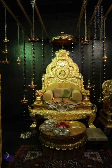 01-PADA-PUJA_Photo_1006_IMG_0150_CMP_WM