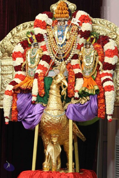 01-PADA-PUJA_Photo_1016_IMG_1122_CMP_WM