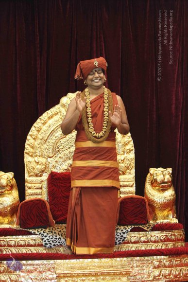 02-NITHYA-SATSANG_Photo_1001_IMG_1138_CMP_WM