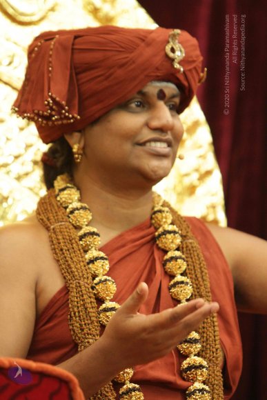 02-NITHYA-SATSANG_Photo_1015_IMG_1220_CMP_WM