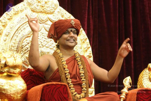 02-NITHYA-SATSANG_Photo_1025_IMG_1247_CMP_WM