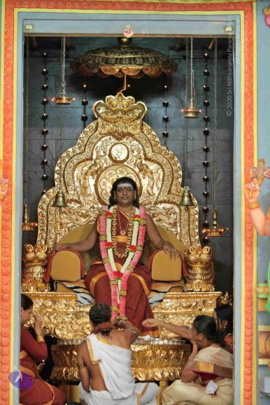 Pada-Puja_Photo_1002_IMG_0064_CMP_WM