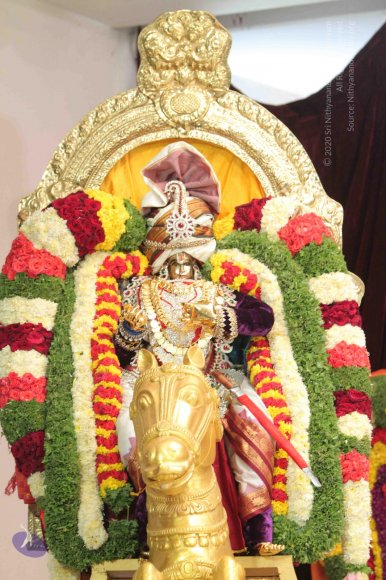Pada-Puja_Photo_1009_IMG_0096_CMP_WM