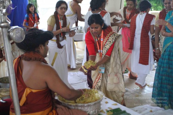 02-Maheshwara-Puja_Photo_1026_IMG_5871_CMP_WM