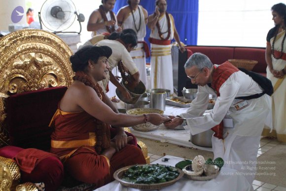 02-Maheshwara-Puja_Photo_1064_IMG_5971_CMP_WM