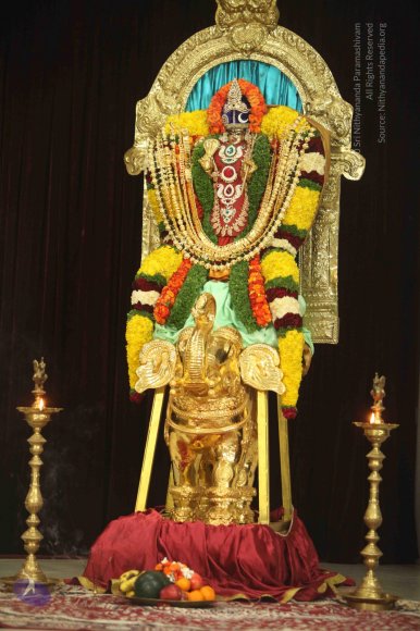 Nithya-Satsang_Photo_1005_IMG_1037_CMP_WM