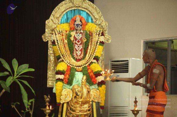 Nithya-Satsang_Photo_1008_IMG_1040_CMP_WM