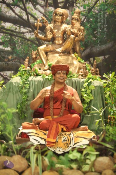 Nithya-Satsang_Photo_1010_IMG_1052_CMP_WM