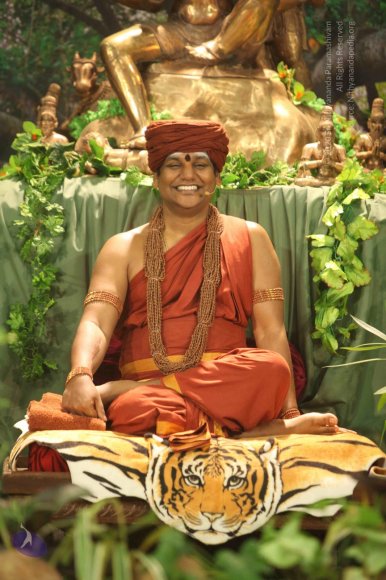 Nithya-Satsang_Photo_1018_IMG_1125_CMP_WM