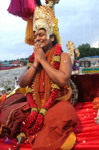 3-Rathotsavam_Photo_1006_IMG_4474_CMP_WM