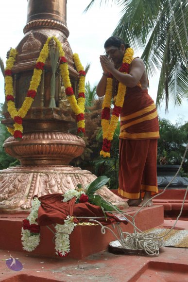 01-DHWAJAROHANAM_Photo_1041_IMG_3427_CMP_WM(1)