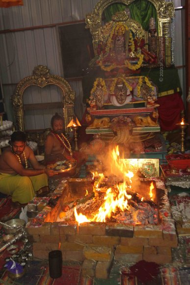 1-Agni-Samyama-Initiation_Photo_1014_IMG_0025_CMP_WM