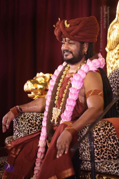 01-NITHYA-SATSANG_Photo_1000_IMG_9438_CMP_WM