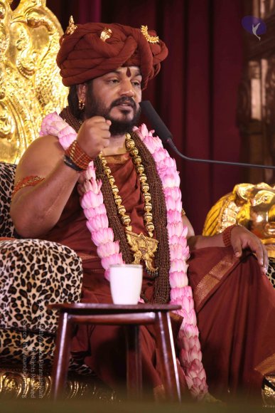 01-NITHYA-SATSANG_Photo_1011_IMG_9537_CMP_WM