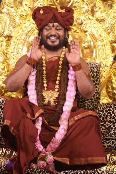 01-NITHYA-SATSANG_Photo_1015_IMG_9621_CMP_WM