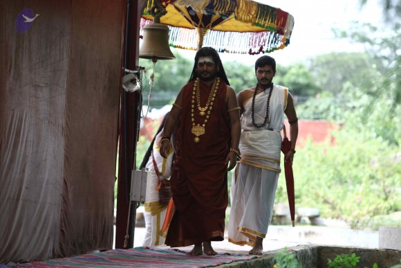 01-Guru-Peyarchi-Temple-Visit_Photo_1014_IMG_8440_CMP_WM