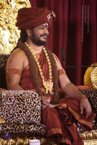 01-Nitya-Satsang_Photo_1019_IMG_6318_CMP_WM