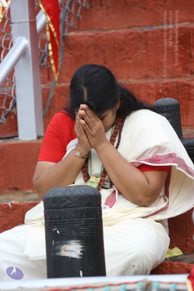 01-rudrabhishekam_Photo_1001_G28A1010_CMP_WM