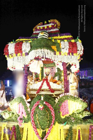 2-Procession_Photo_1000_Copy of 4H7A9191_CMP_WM