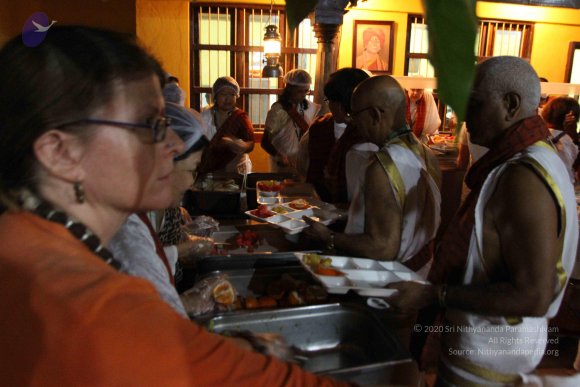 2-TEAMILY-DINNER_Photo_1021_IMG_3928_CMP_WM