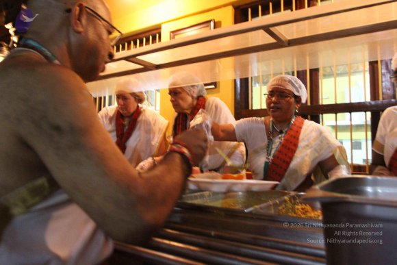 2-TEAMILY-DINNER_Photo_1025_IMG_3933_CMP_WM