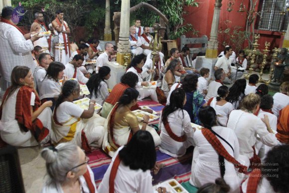 2-TEAMILY-DINNER_Photo_1026_IMG_3934_CMP_WM