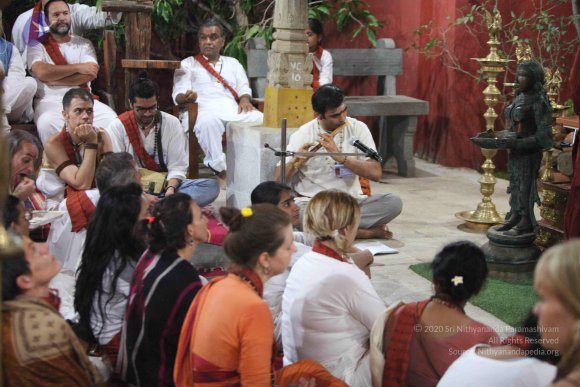 2-TEAMILY-DINNER_Photo_1136_IMG_4381_CMP_WM