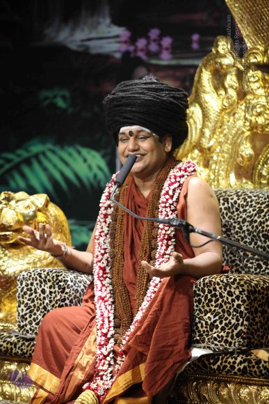 EVENING-SATSANG_Photo_1025_IMG_7205_CMP_WM