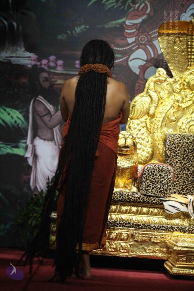 1-EVENING-SATSANG_Photo_1020_IMG_7430_CMP_WM