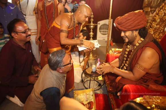 02-SARVA-DARSHAN_Photo_1003_IMG_9171_CMP_WM